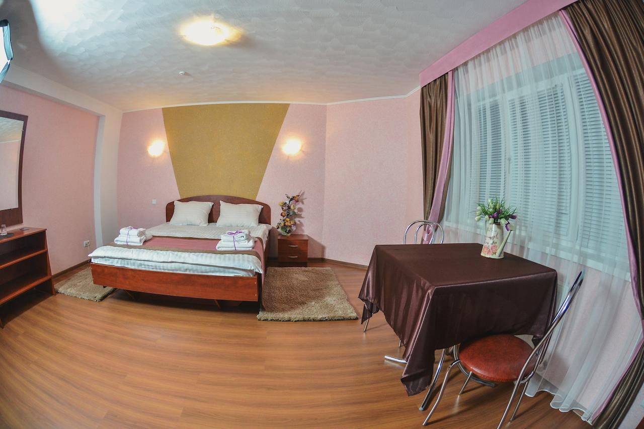 Forsage Hotel Rivne Kültér fotó