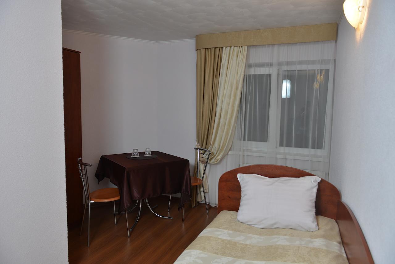 Forsage Hotel Rivne Szoba fotó